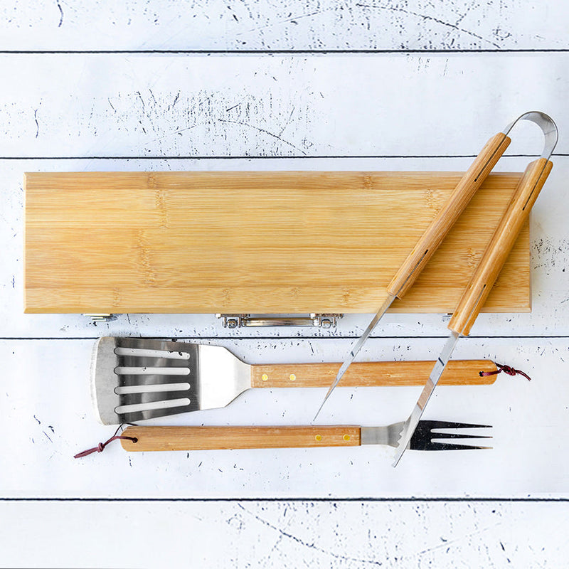 American Pacific Mortgage - Personalized BBQ Grill Set - Bamboo Case